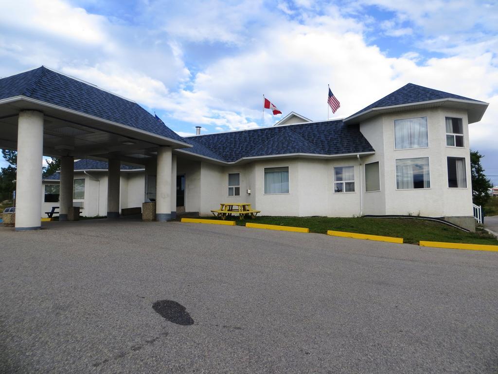 Days Inn By Wyndham Hinton Eksteriør billede